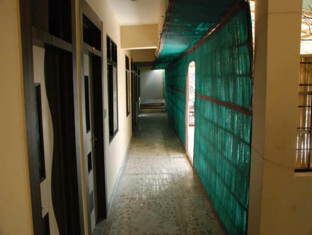 Hotel Kingdom Palace Udaipur Esterno foto